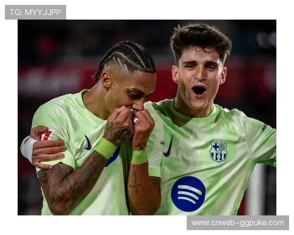 拉菲尼亚双响，巴萨延续联赛连胜势头