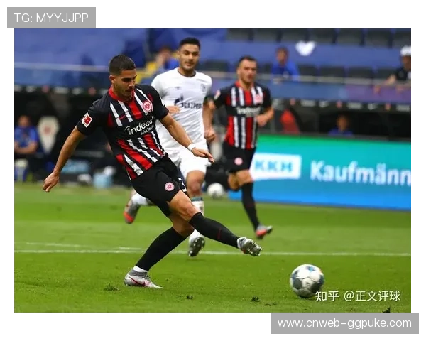 法兰克福新帅列拉首秀，临场调整能力受关注